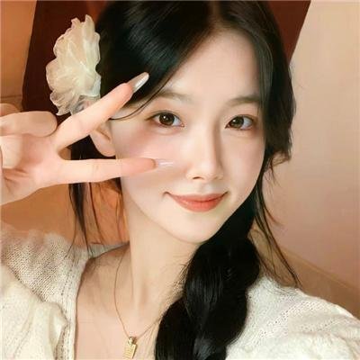 号舱房的女人